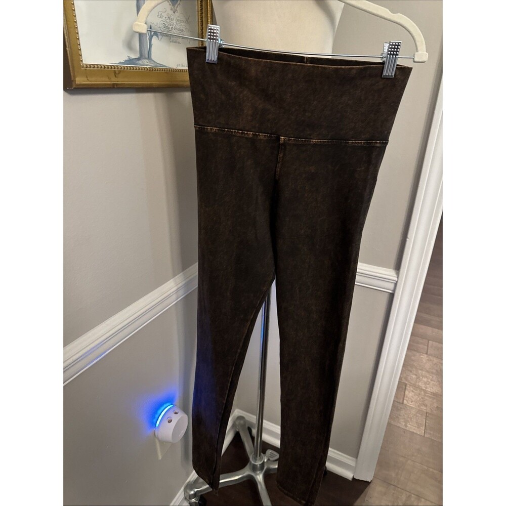 T Party Yoga Leggings High Waist Mineral Wash Medium Women’s Brown